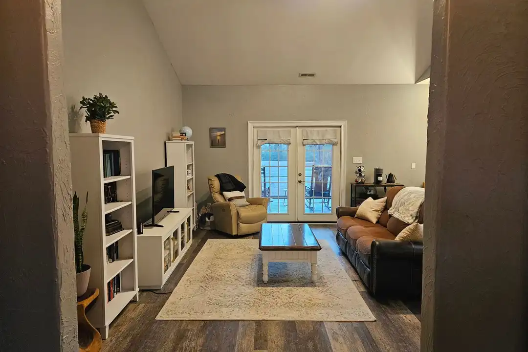 176 Scuba Dr - View 3