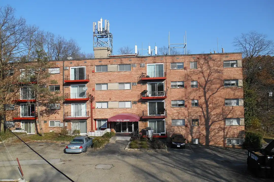 Stein Apartments – photo 1