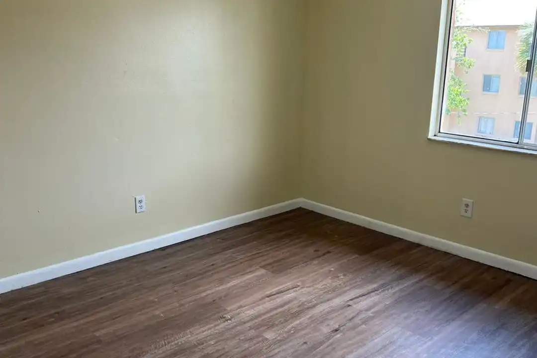 5213 Via Hacienda Cir - View 5