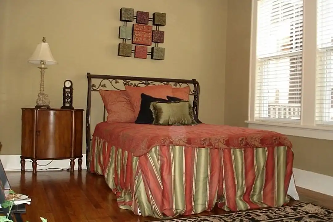 137 N Belvedere Blvd unit # 2 - Więcej