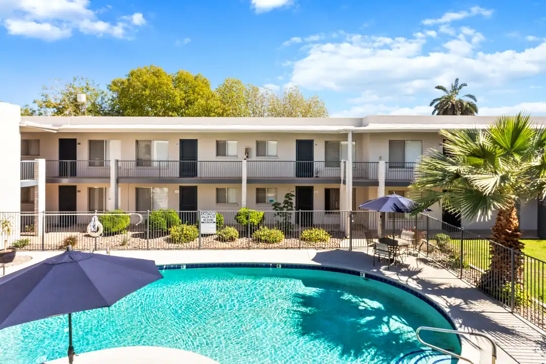 Apartment in Mesa - View 2
