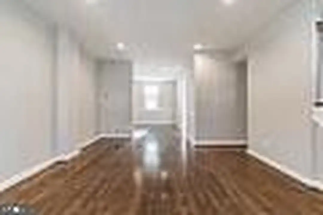 413 Rogers Ave - View 3