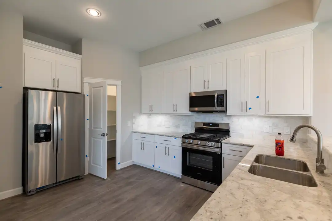 603 Link Rd unit G - More