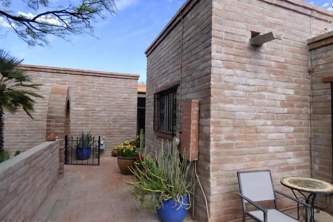 5300 N Montezuma Trail - View 4