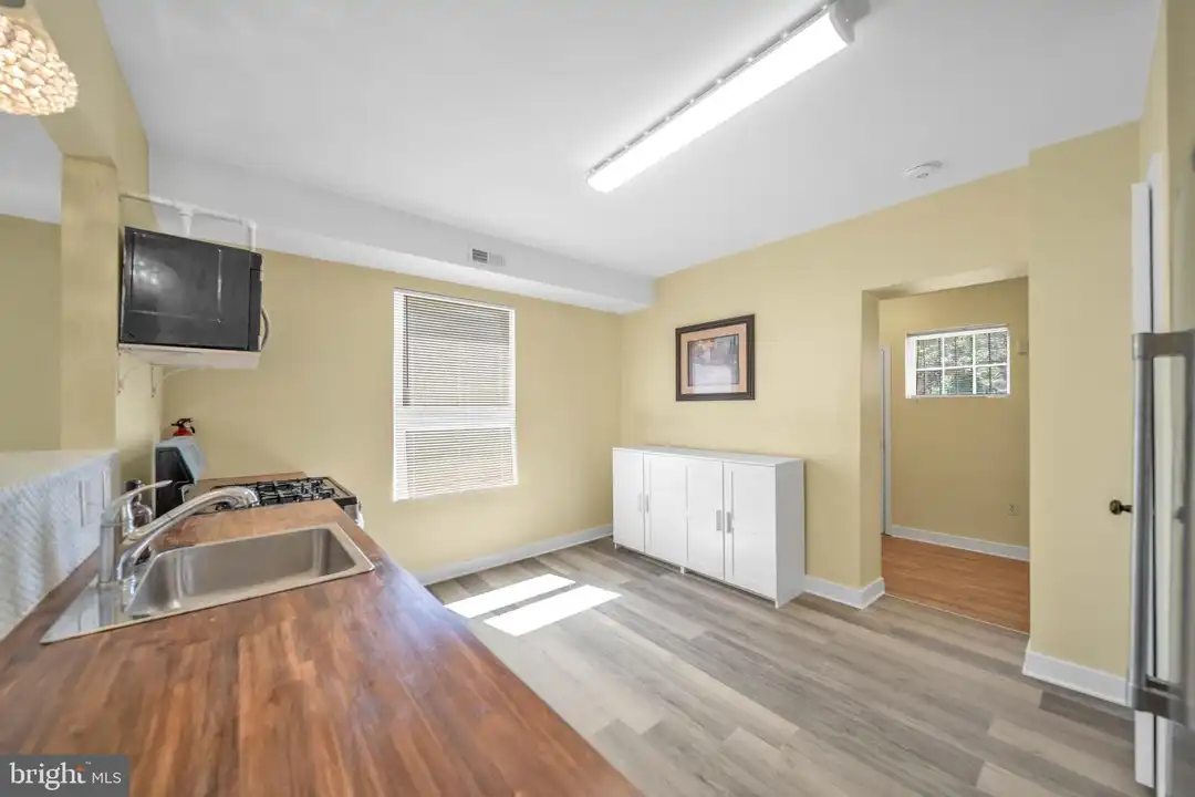 2712 Sherman Ave NW - Skats 5