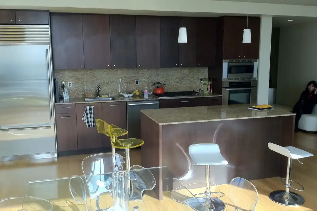 Apartment in Seattle - More