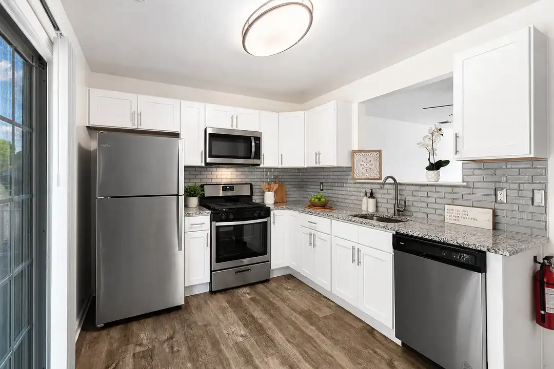 Mews at Annandale Townhomes – photo 1 of 33