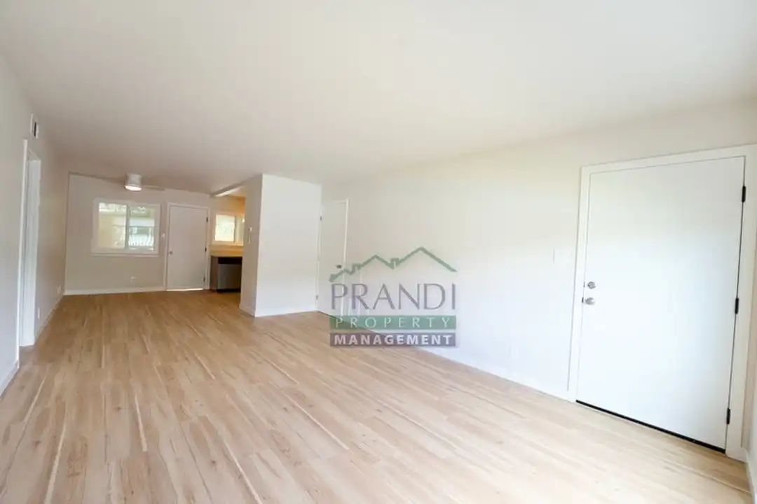 1032 Los Gamos Rd unit D - View 6