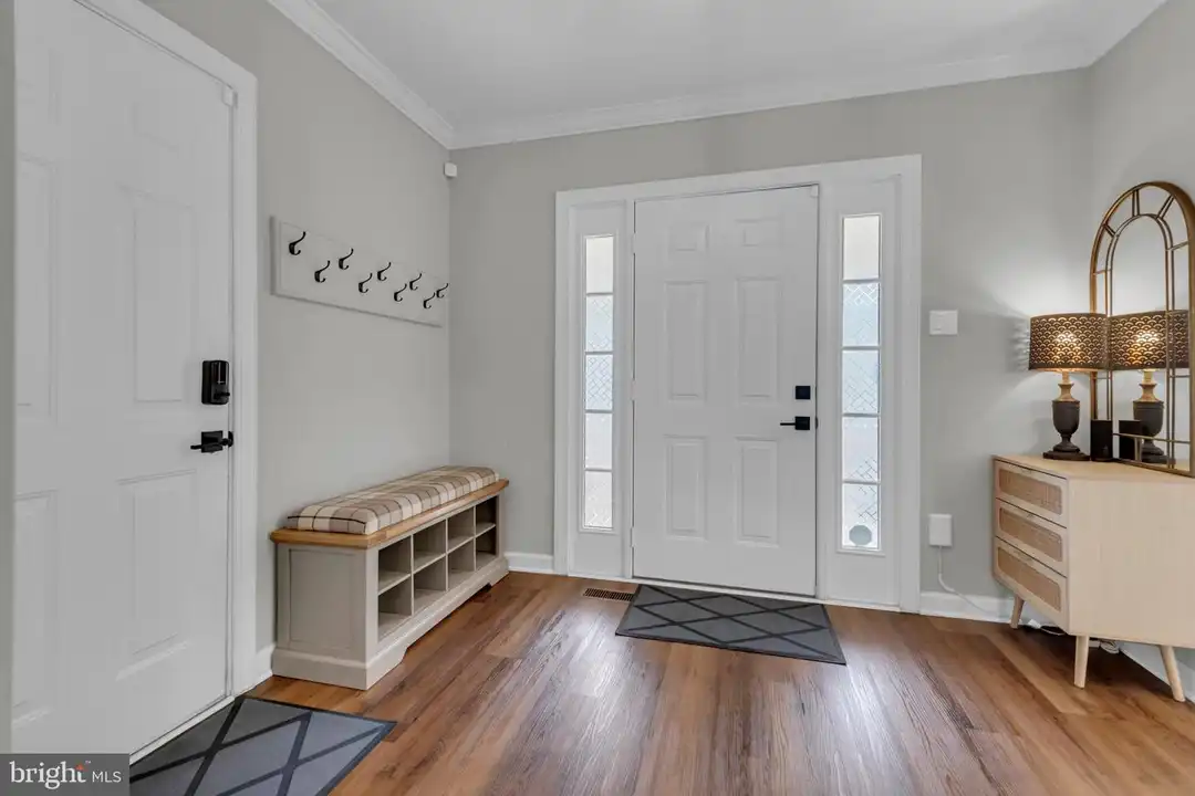2816 Bargate Ct - View 5