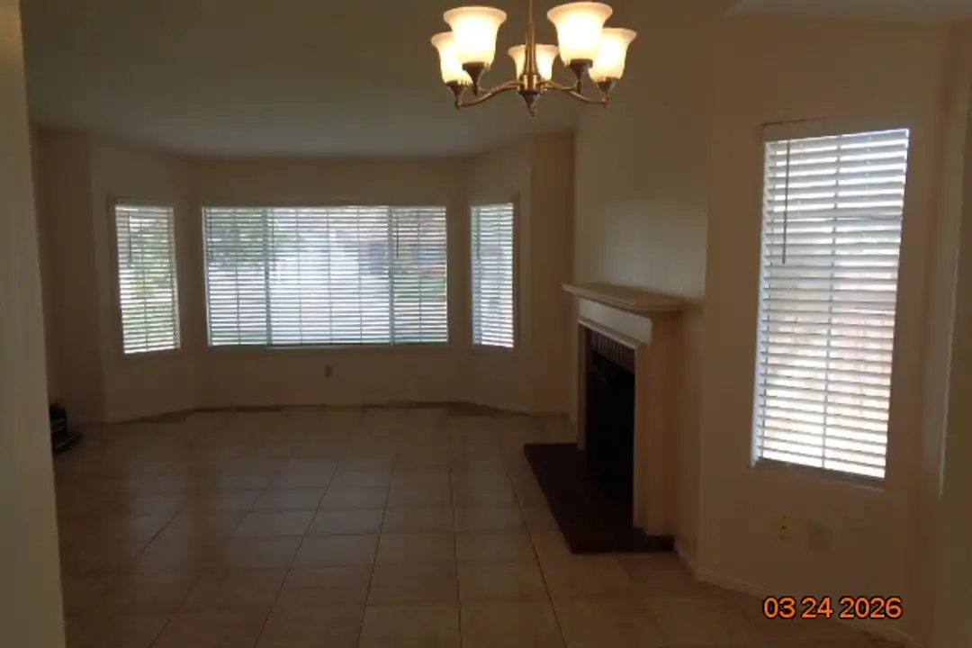 39709 Larkspur Dr - View 5