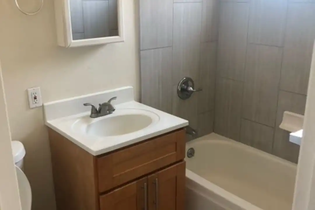 3232 14th Ave unit 14 - View 4