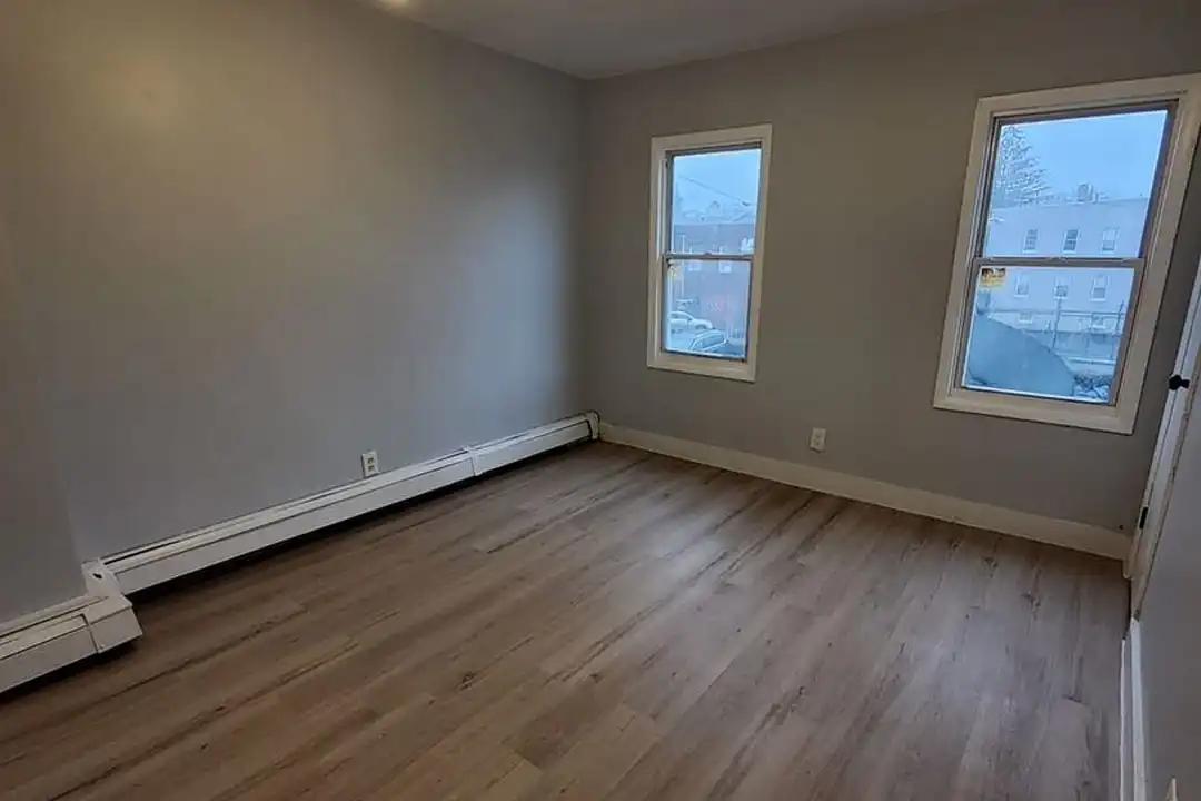 82 Wilson Pl unit 86 - View 6