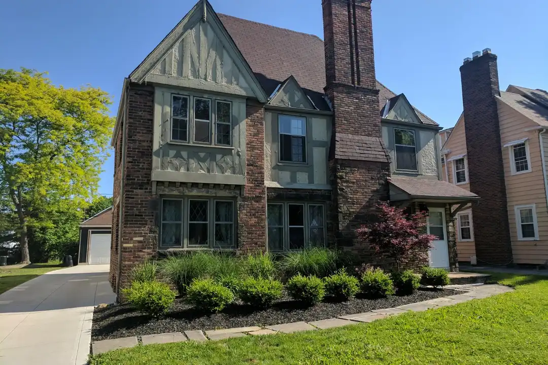 18707 Winslow Rd unit Upper – photo 1