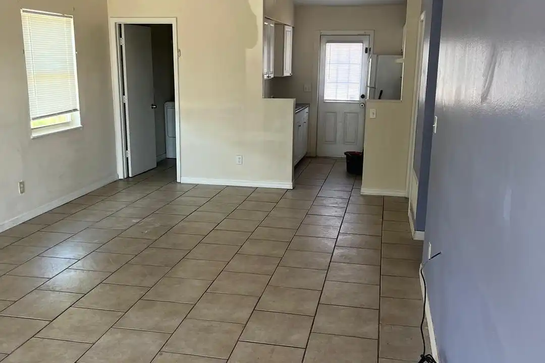 11192 Kimberly Ave unit A – photo 1 of 7