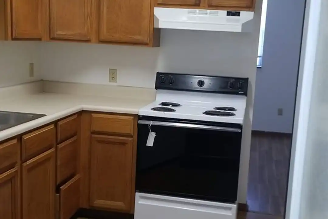 100 W Ridge Ave unit Unit #12 – photo 1 of 14