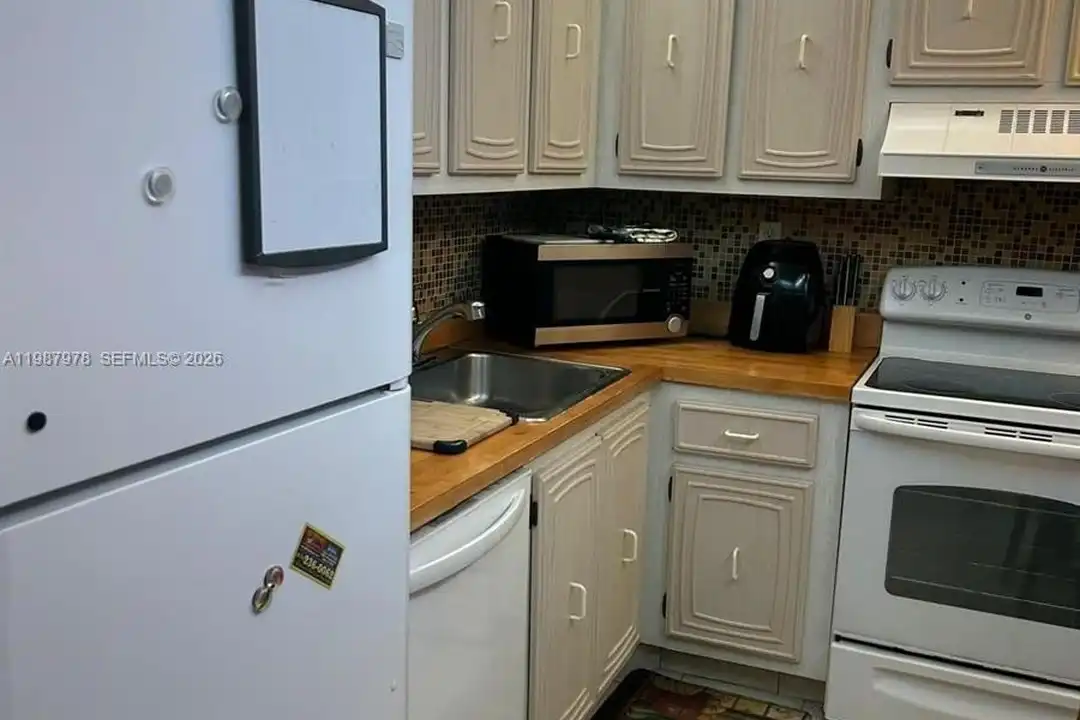 3821 Environ Blvd #202 - View 6