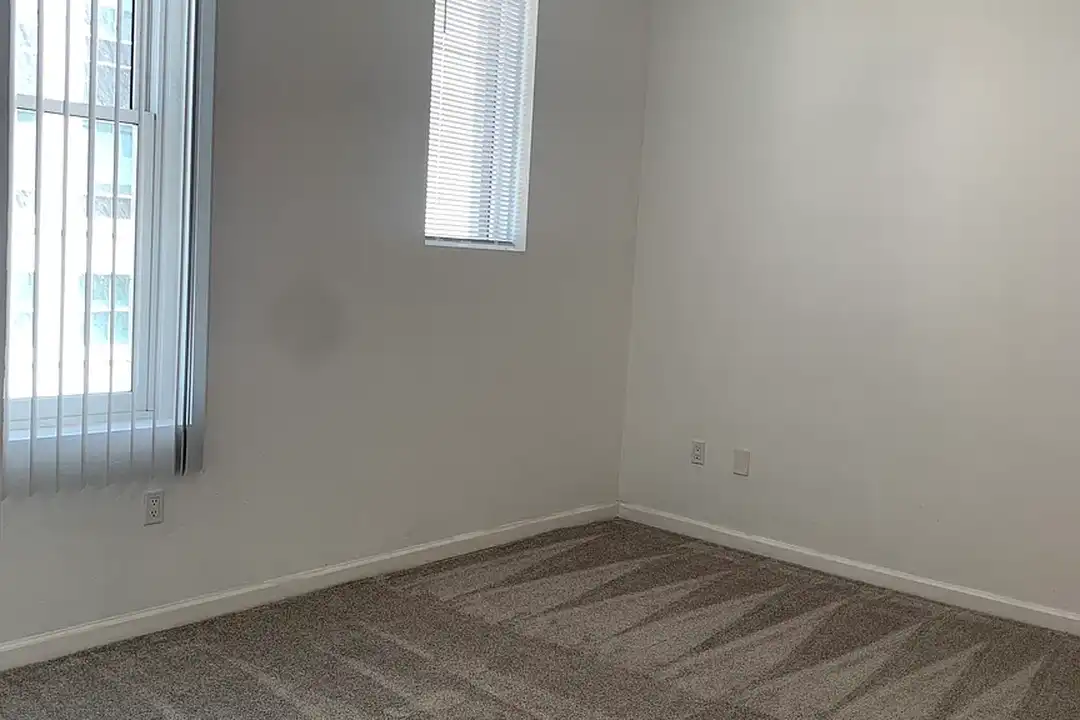 Hotel Fresno – photo 1 of 14