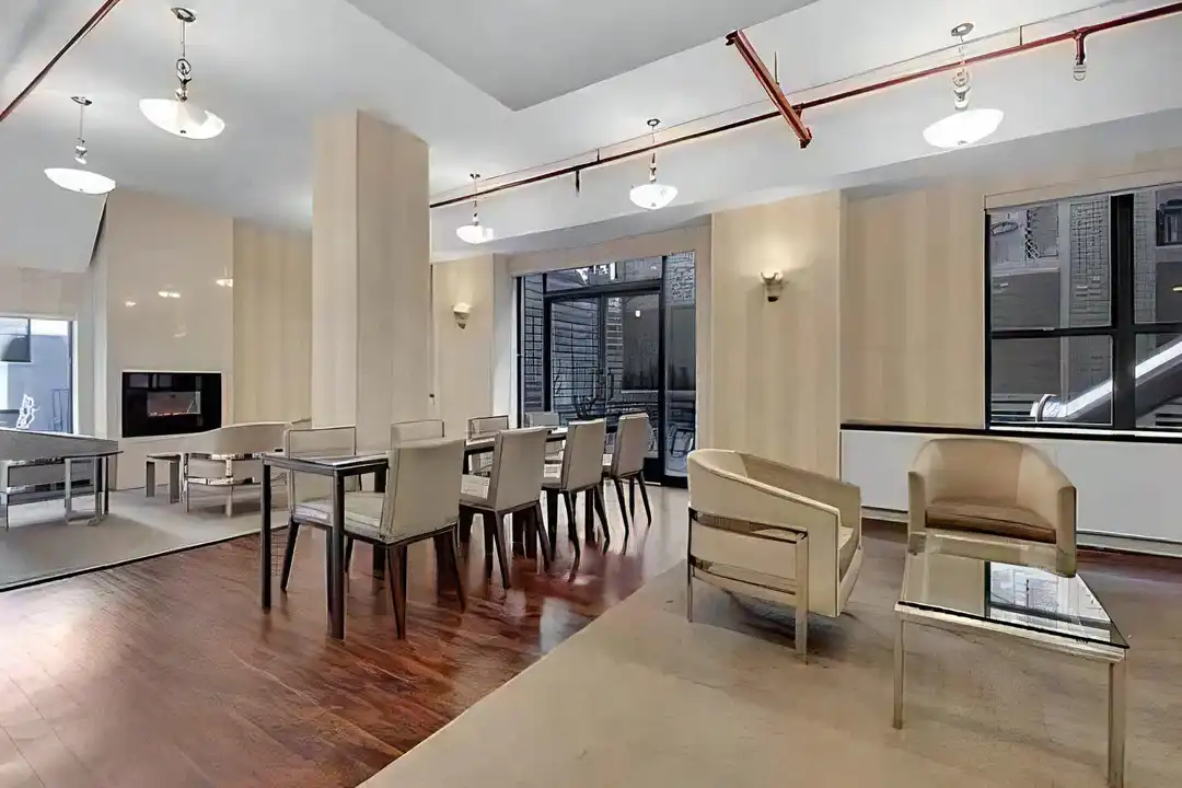 247 W 87th St unit 4H – pohled 6