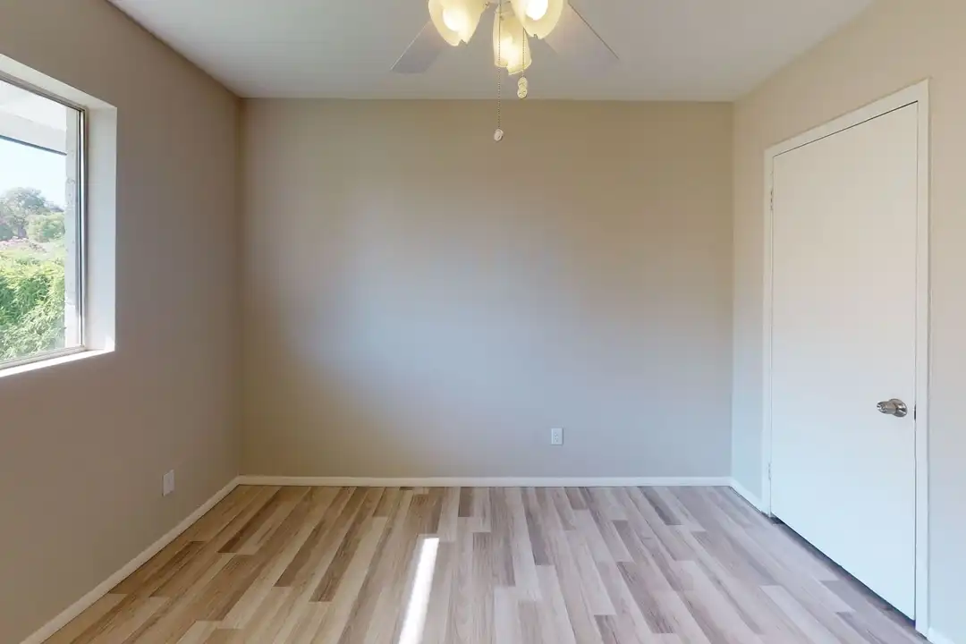 960 S Mara Dr unit 960-1 - View 3