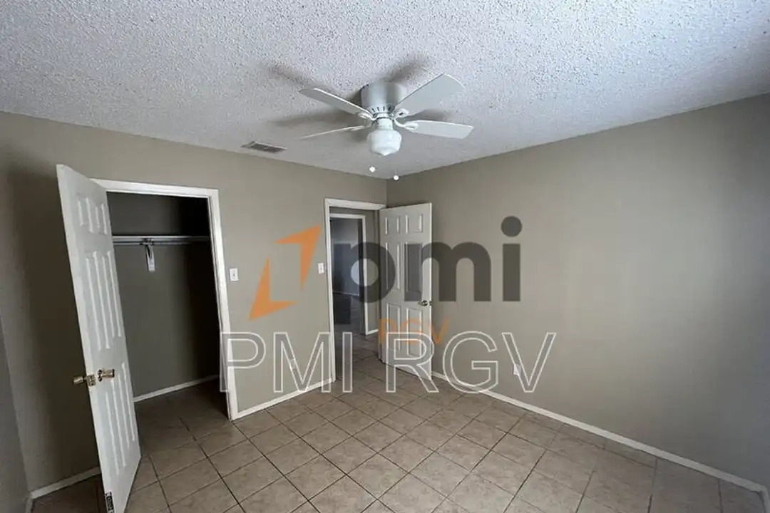 1608 Norma Ln unit UNIT7 - View 6