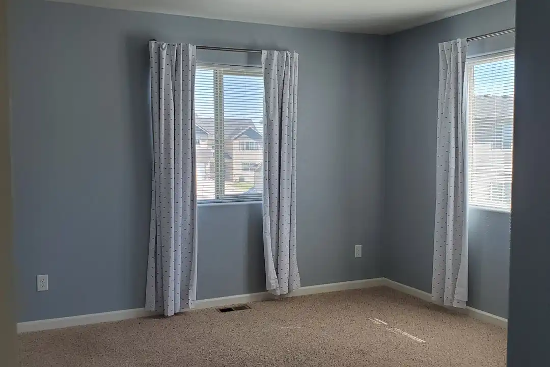 Apartment in Cheyenne - View 3