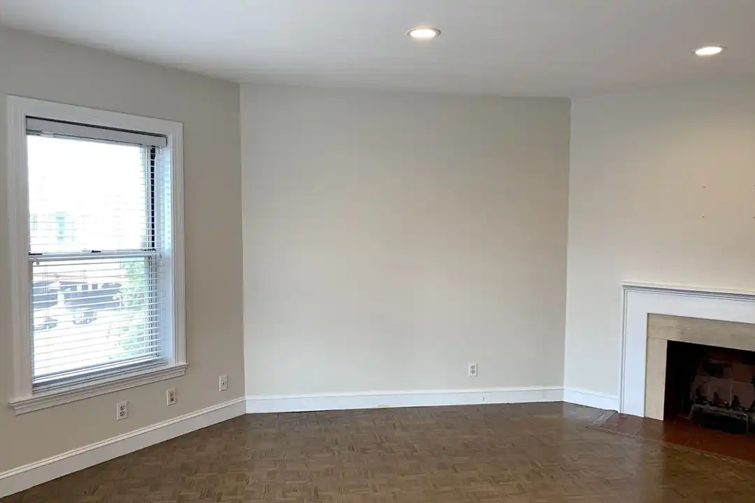 Apartment in Boston, Back Bay - View 2