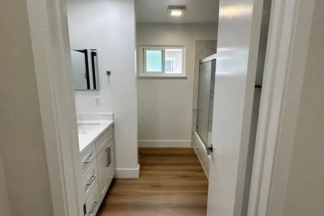 381 Greendale Way - View 6