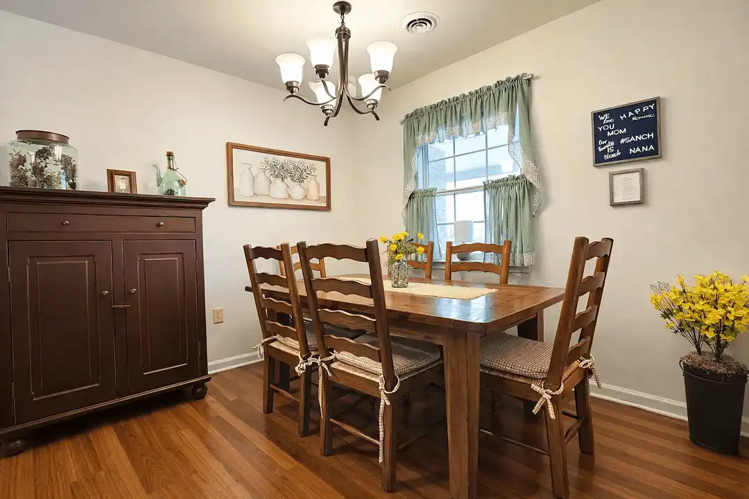 Oak Meadows – photo 1 of 16