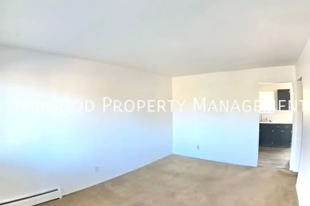 1408 Stanley Ln - View 2
