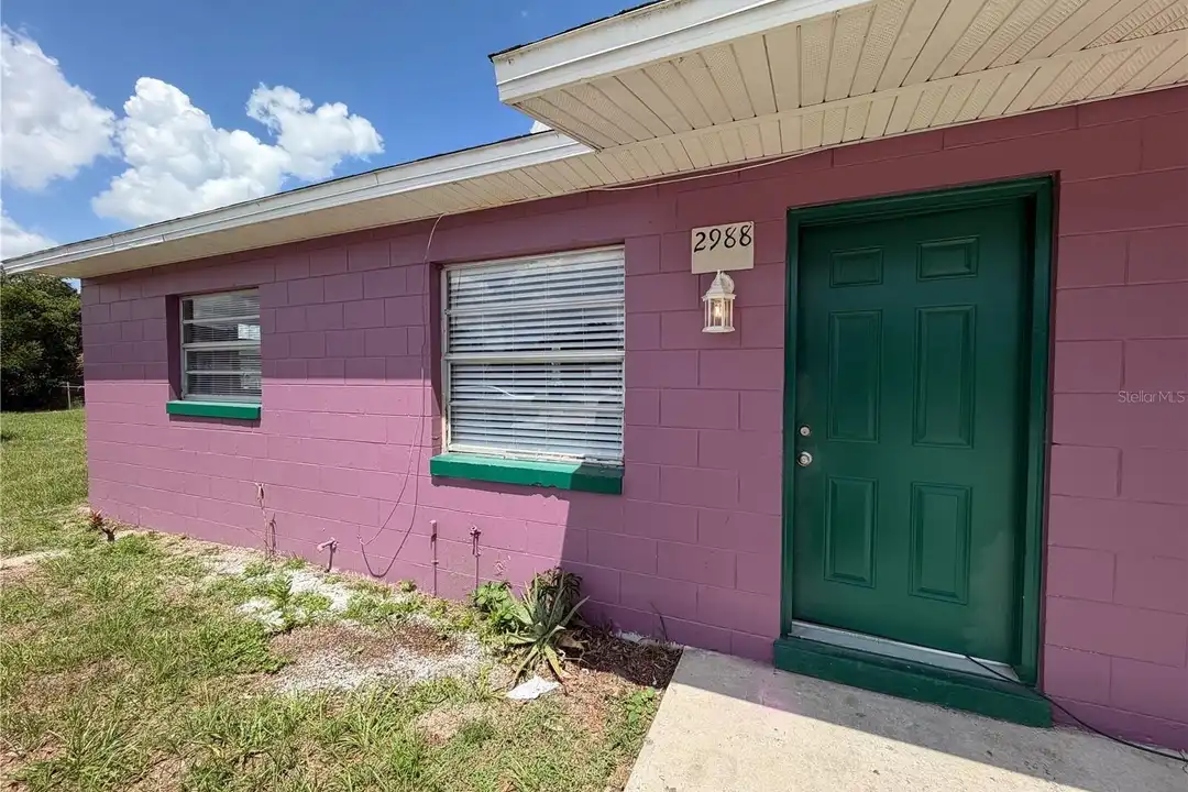 2988 Stowe Pl – photo 1 of 9