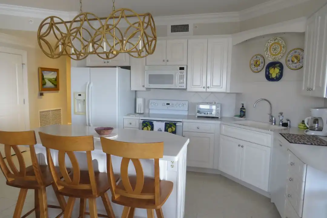 4425 Arendell St - View 5