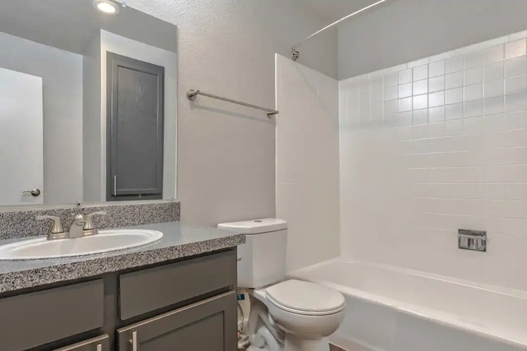 842 Timberlake Dr - View 5