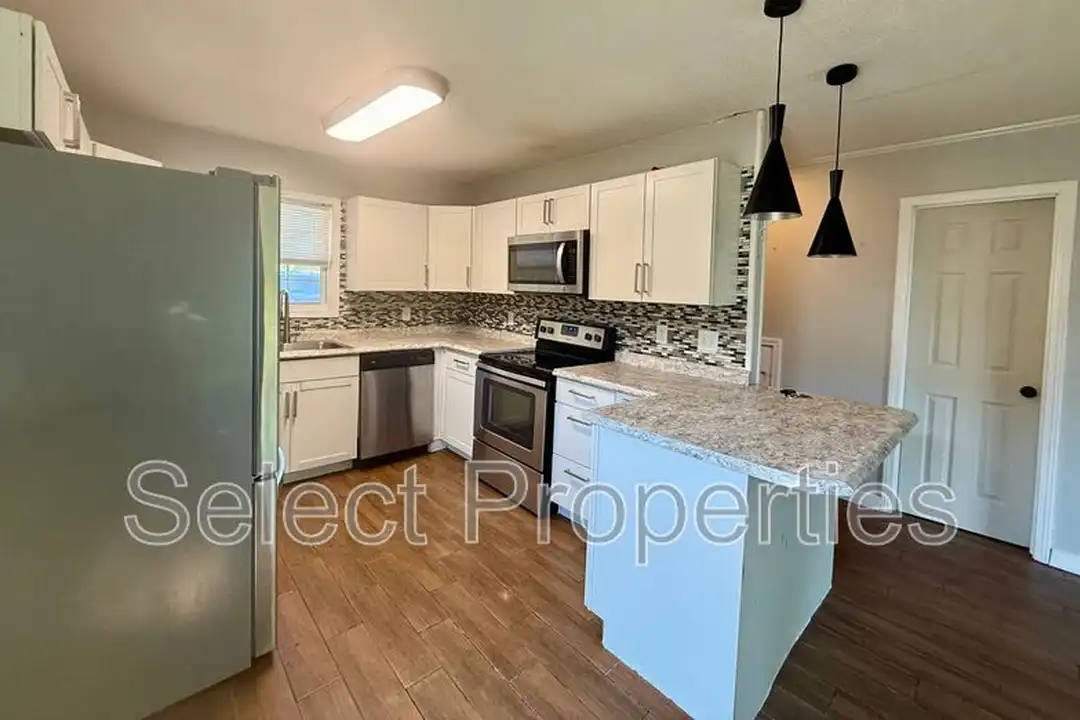 2213 Spence Cir unit 2 - View 4