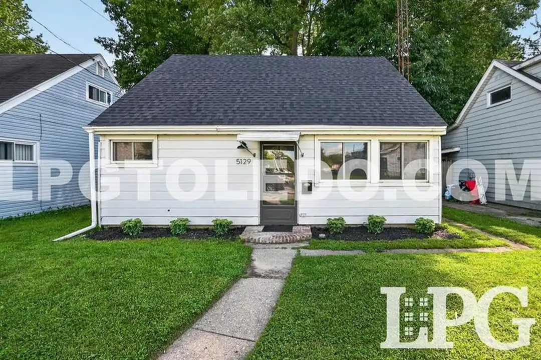 5129 Wissman Rd – photo 1