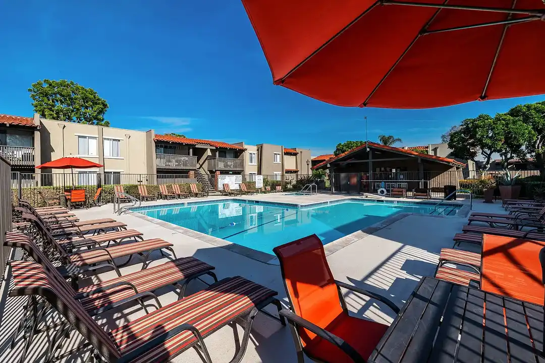 CASA GRANDE APARTMENT HOMES - View 5