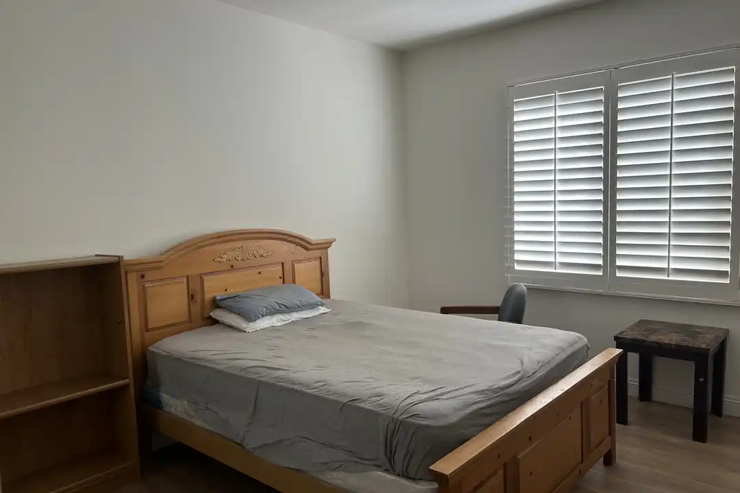 13238 Wooden Gate Way unit B – photo 1 of 7