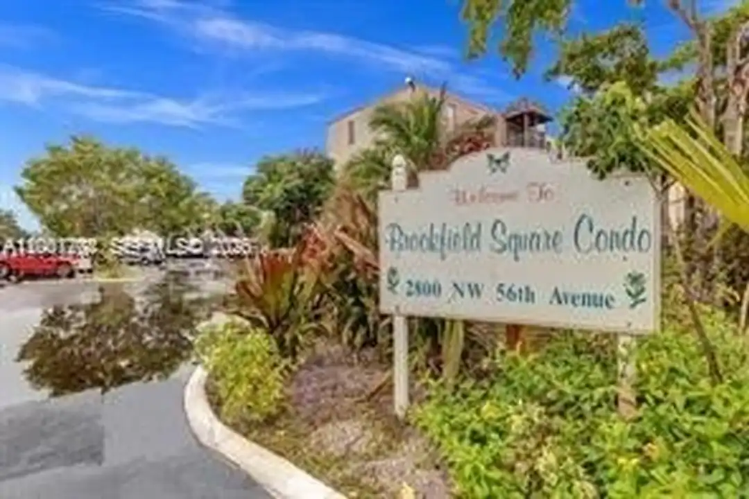 2800 NW 56th Ave #E403 - View 4