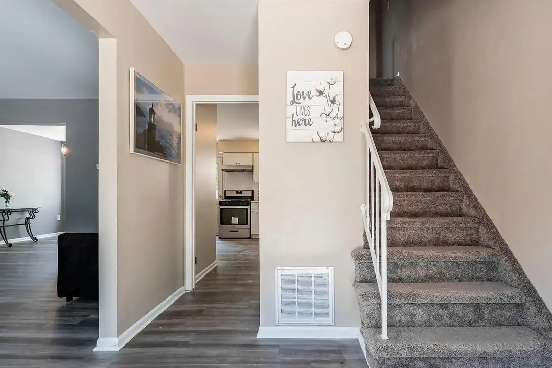 19A Emerald Dr - View 6