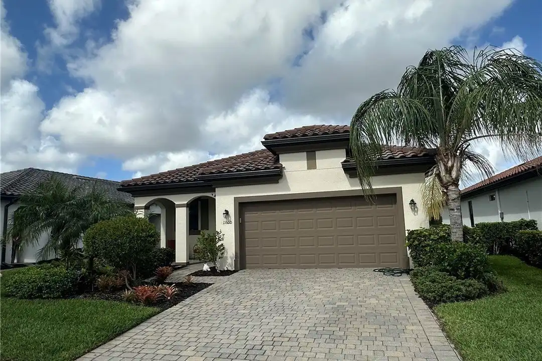 11600 Golden Oak Terrace - View 5
