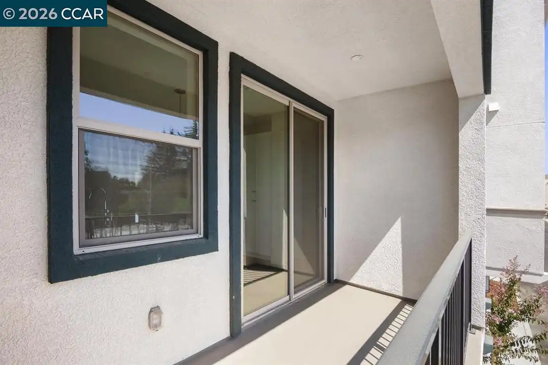 2802 Chattleton Ln - View 5