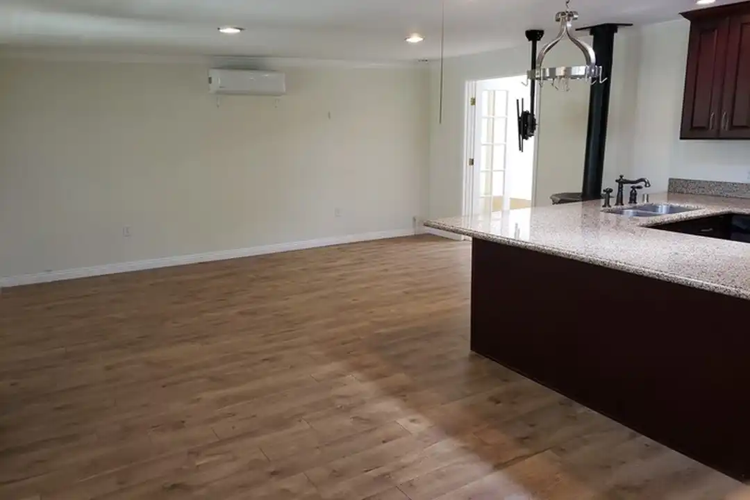 4490 Pomona Ave unit b + garage - More