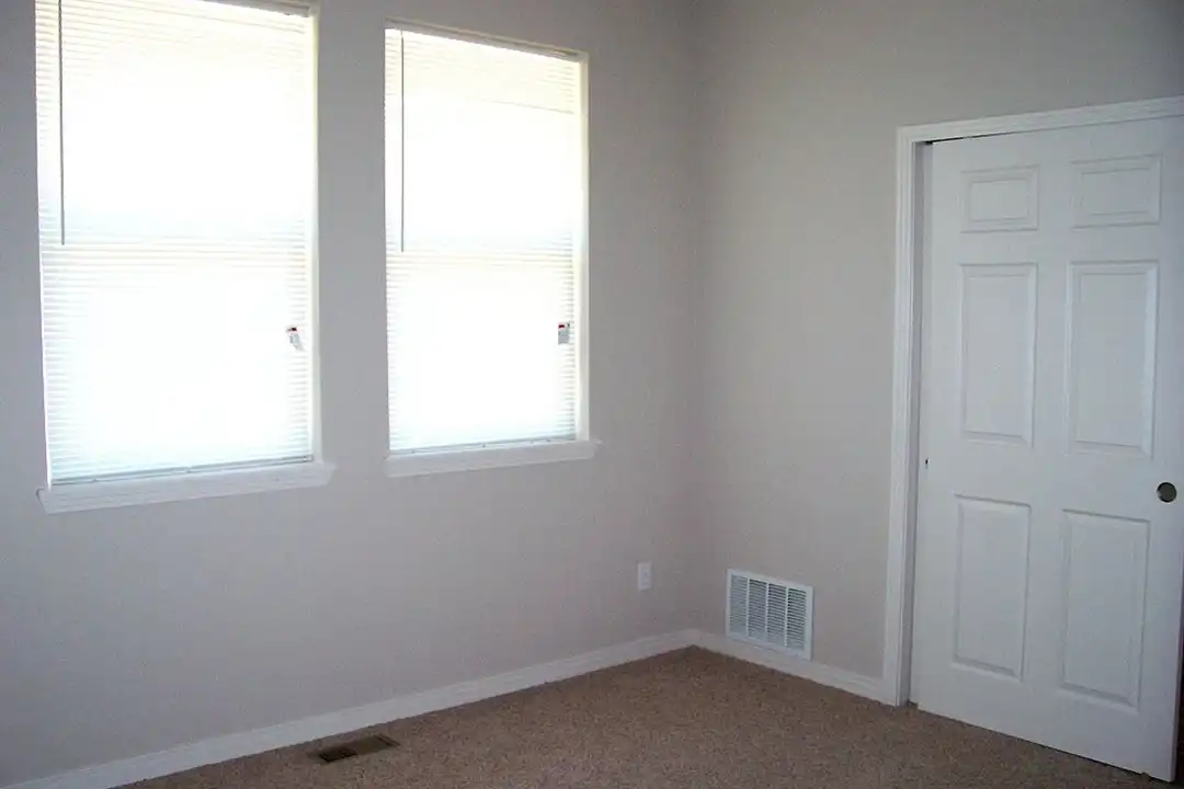 105 S Taft Hill Rd unit 107 - View 6