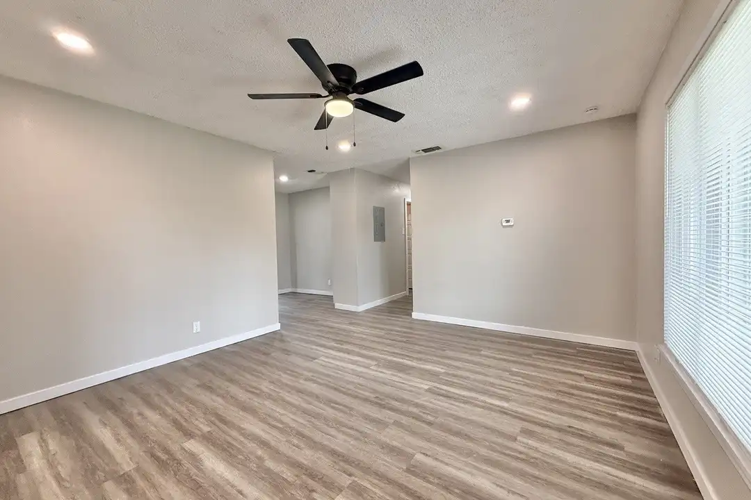 4535 Lark Ave - View 6