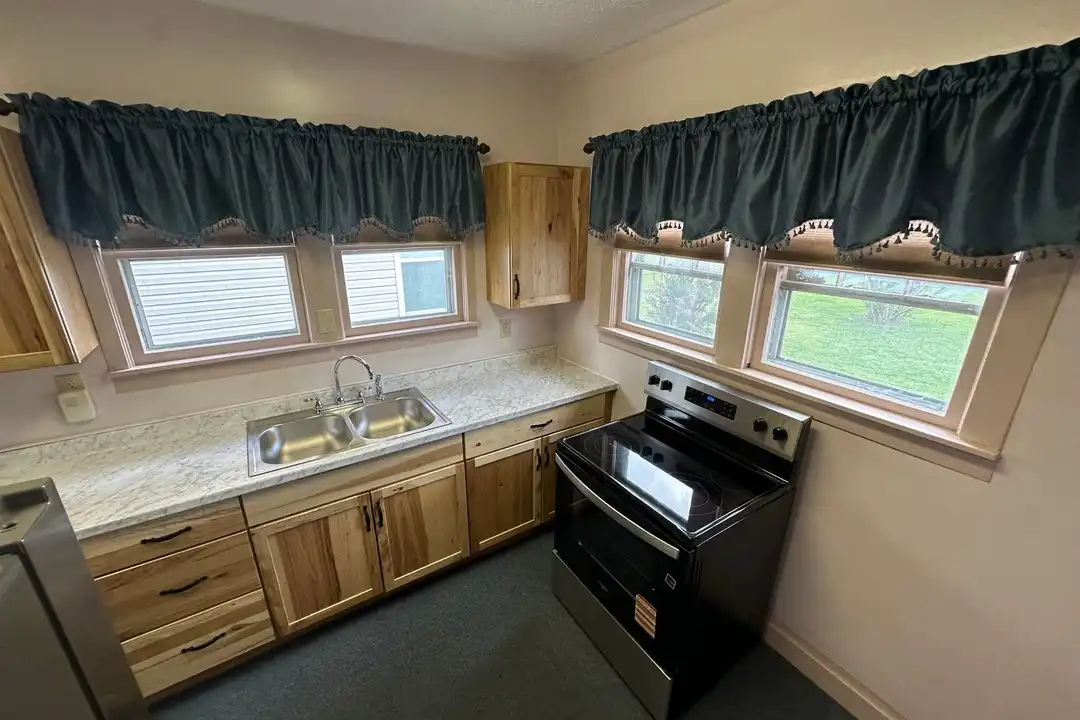 3000 Dudley Ave – photo 1