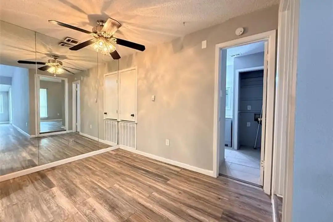 9696 Walnut St unit 813 - More