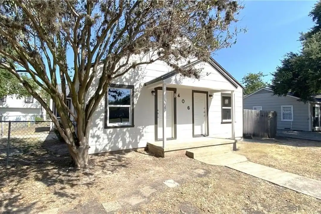 406 E North Ave #B – photo 1