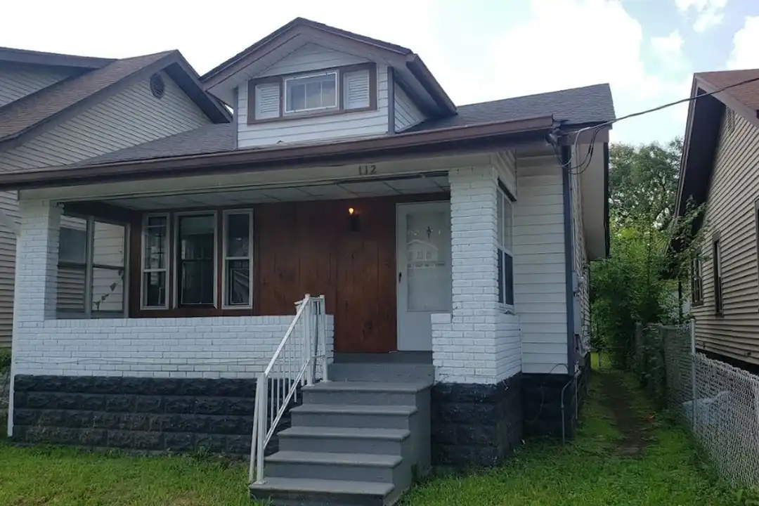 112 S 46th St – photo 1