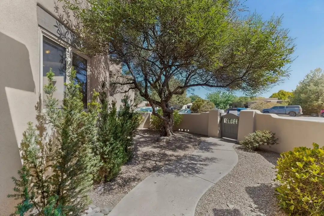 2201 Rozinante Ct NW - View 4