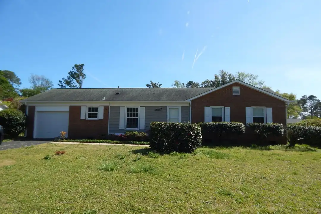 5126 Lord Tennyson Rd – photo 1