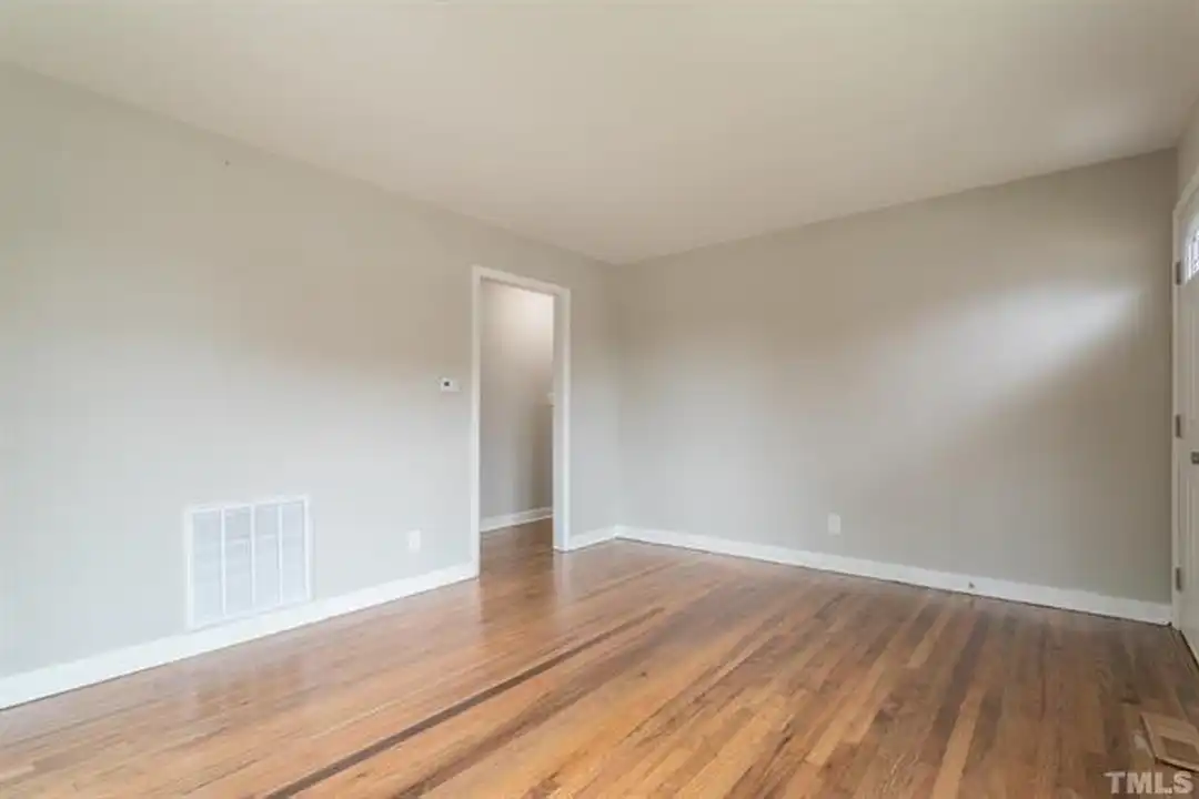 520 Cecil St - View 3